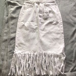 White jean high waisted skirt.